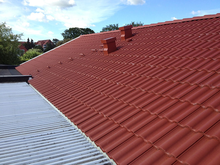 1. Lagga Tegeltak Shingel Betongpannor Vallentuna Roslagen Stockholm